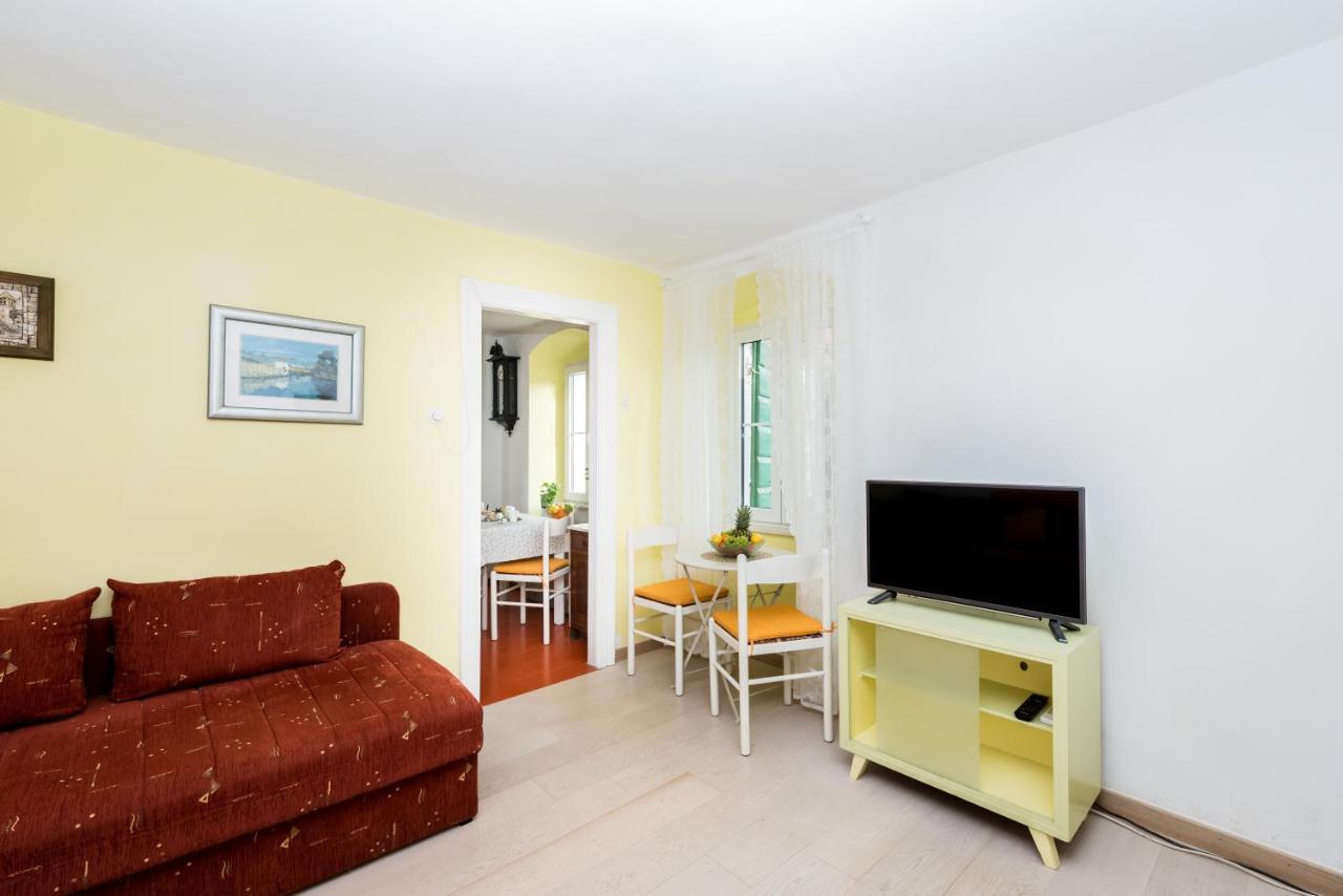 Apartment Mirko&Mimi Split Bagian luar foto